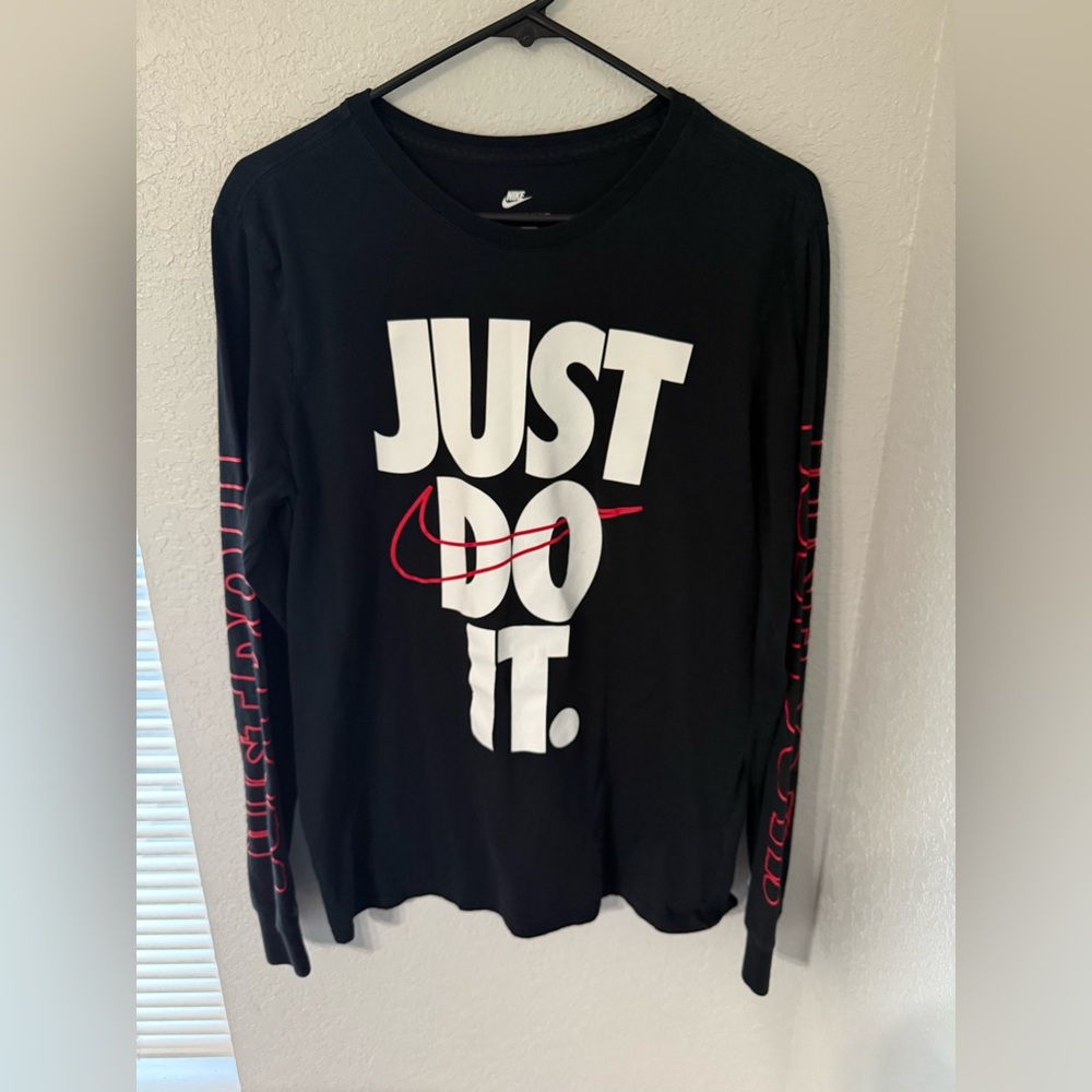 Nike Black Long-Sleeve 'Just Do It' Graphic Tee with Red Accents